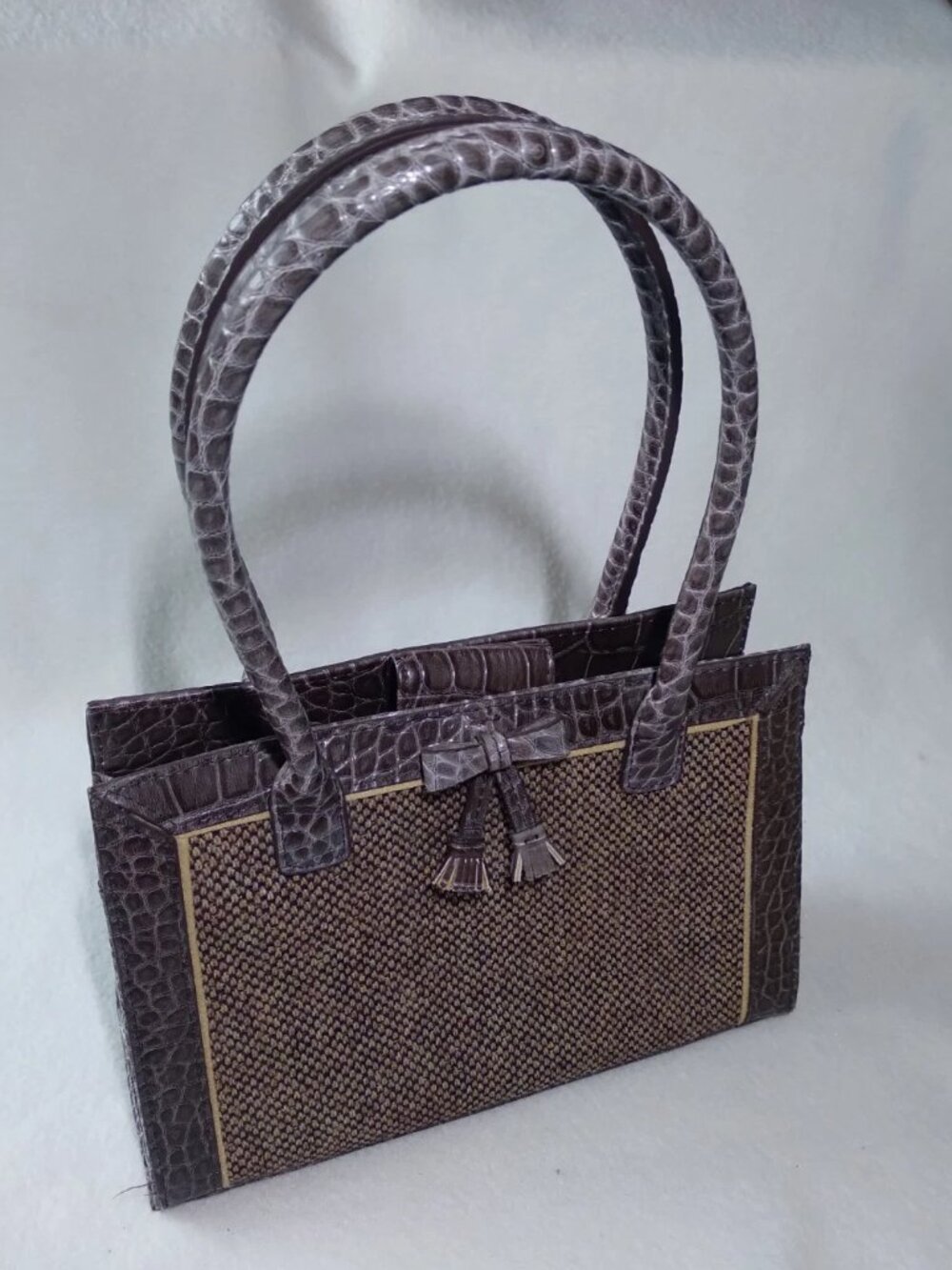Liz Claiborne Small Purse Faux Leather Croc Snake Embossed Outline & Wool Panel